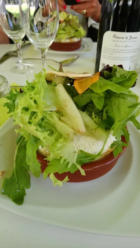 Camembert Rôti À la Perigourdine